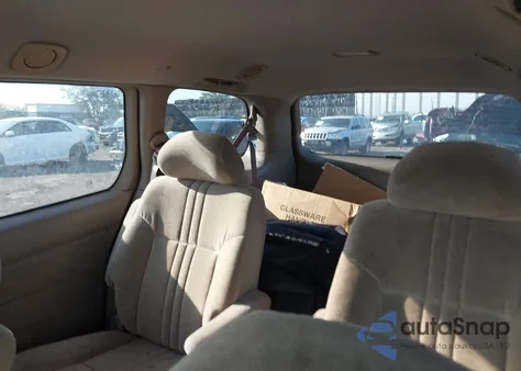 2001 Toyota Sienna Le/Xle z USA, uszkodzony, nr VIN 4T3ZF13C81U322318